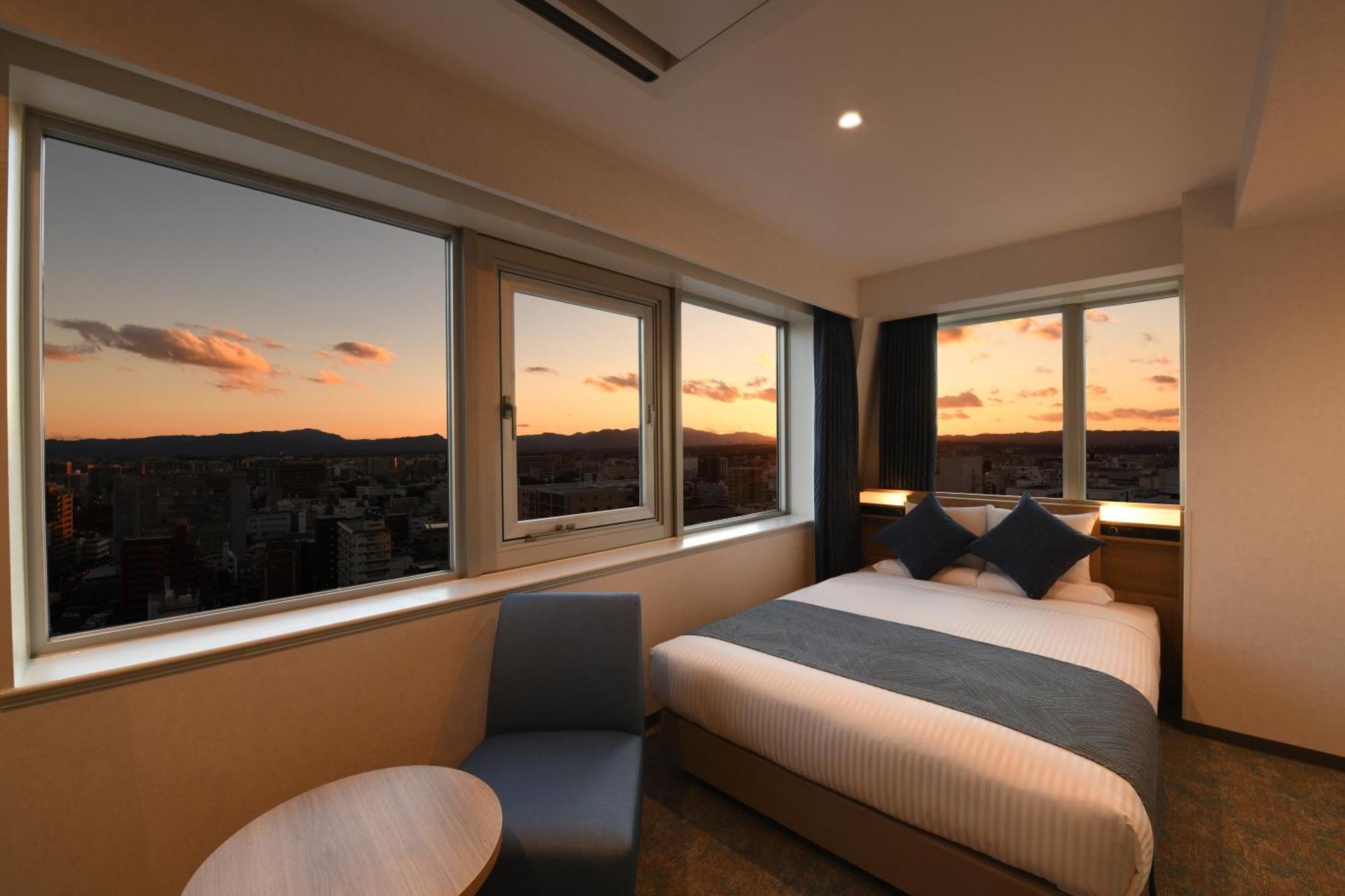 Art Hotel Miyazaki Sky Tower Eksteriør bilde